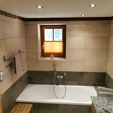 Ferienhaus Bahnwarter Apartment